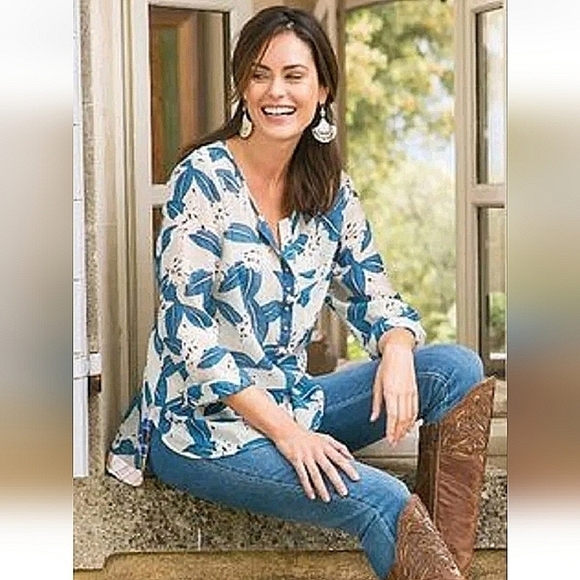 Soft Surroundings Gillian Tunic Blouse Floral-Size Medium - Picture 1 of 17